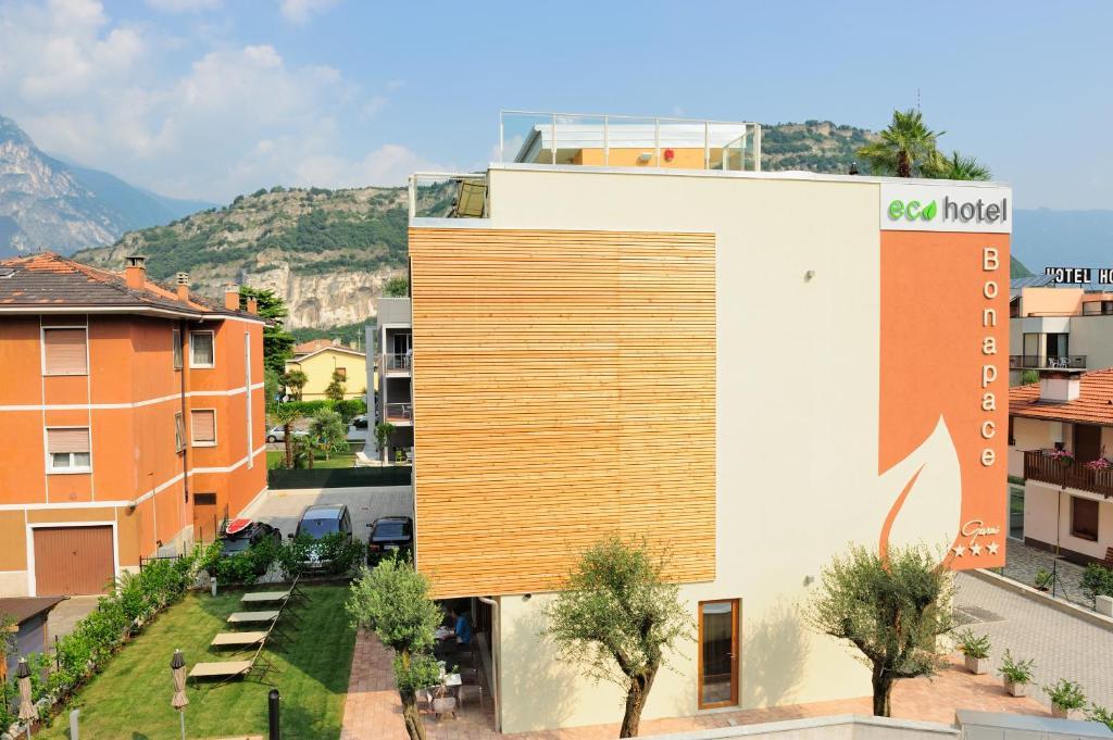 Eco Hotel Bonapace Torbole Sul Garda Dış mekan fotoğraf